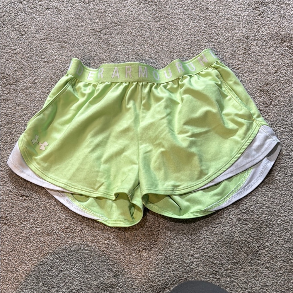 Under Armour Green Athletic Shorts Lightweight Moisture-Wicking